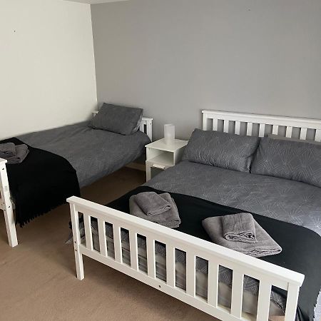 Cosy 3-Bedroom House, Stones Throw To Beach Γουέιμουθ Εξωτερικό φωτογραφία